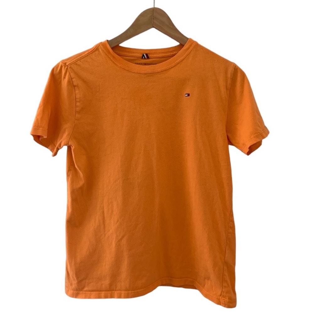 TH Tee